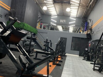 inaguracion de gimnasio well fitness en lanus