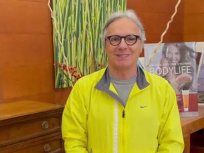 la gente quiere recuperar lo que perdio, angelo desidera