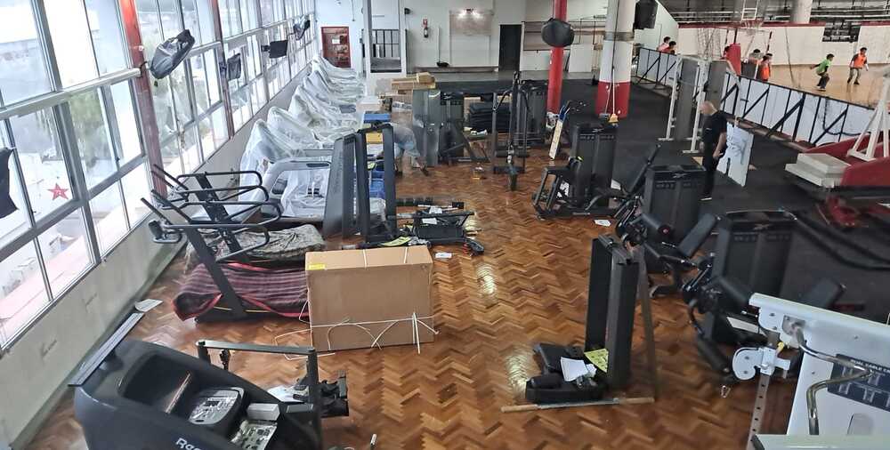 El Club Olimpia renueva su gimnasio de musculación con Reebok