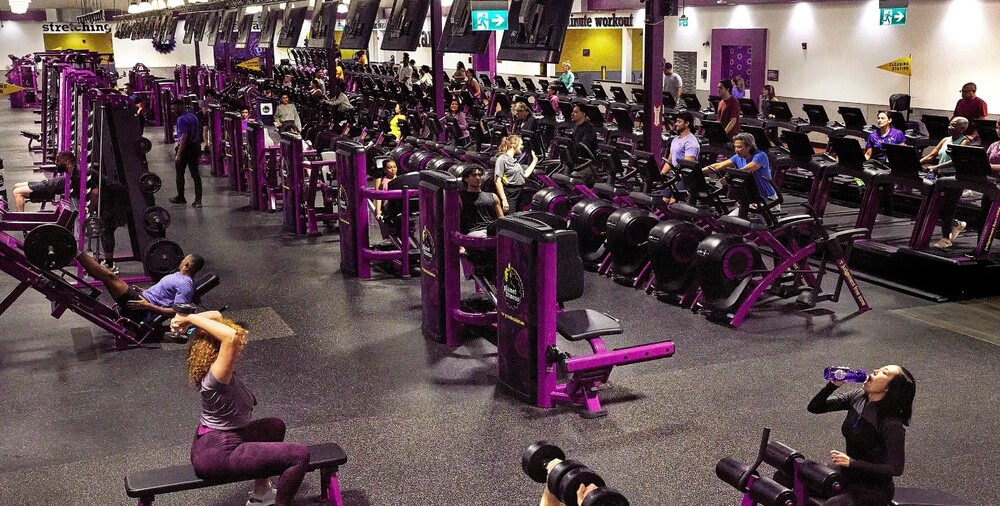 Planet Fitness busca refinanciamiento con un nuevo paquete de deuda