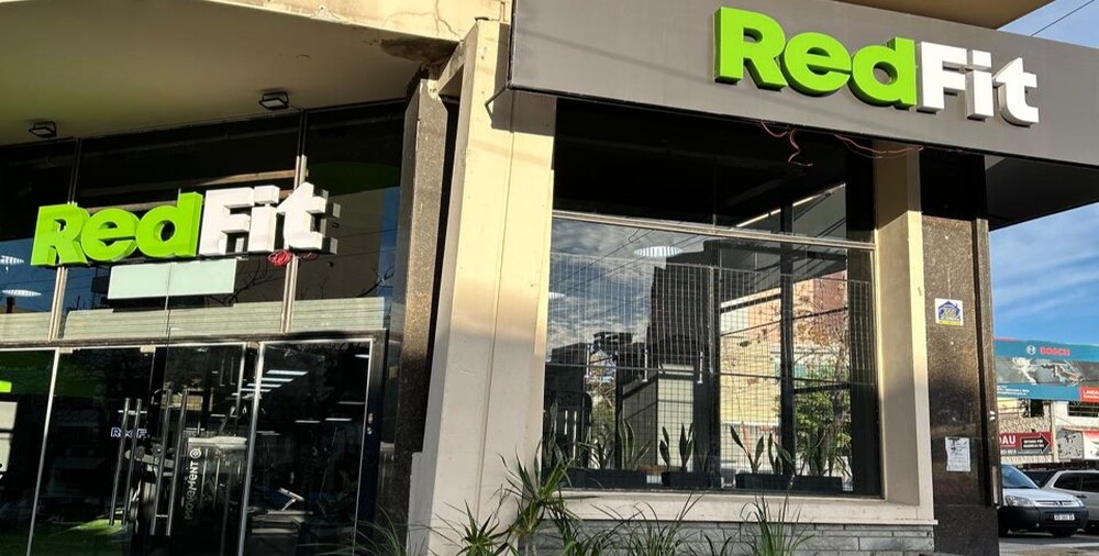 Redfit abrió su gimnasio número 10 en Parque Chacabuco, Buenos Aires