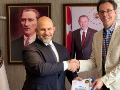 La HFA firma alianzas en Turquía y Macedonia del Norte