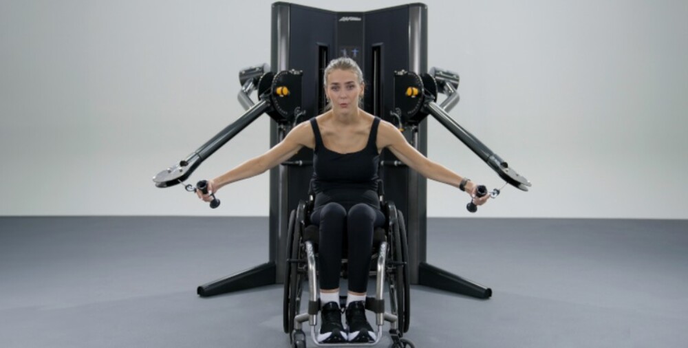 Life Fitness lanza Universal Cable, sistema de poleas dobles para gimnasios