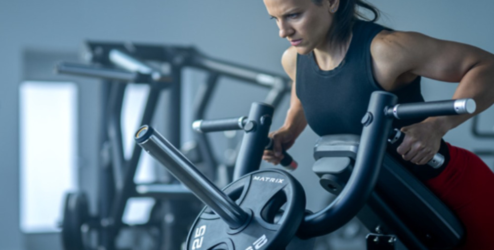 Matrix Fitness lanza la gama Magnum Plate-Loaded para entrenamiento de fuerza
