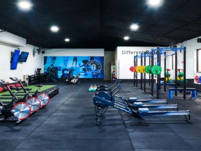 Xponential Fitness evalúa venta, fusión u otras alternativas estratégicas