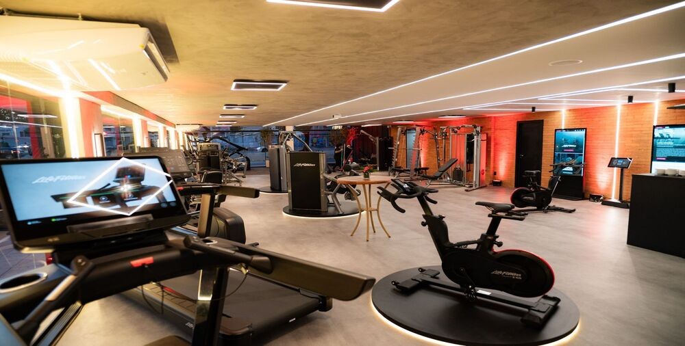 Life Fitness | Hammer Strength inaugura showroom en Brasilia, Brasil