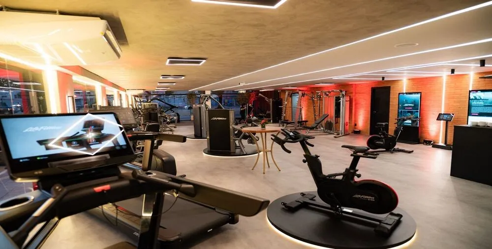Life Fitness | Hammer Strength inaugura showroom en Brasilia, Brasil