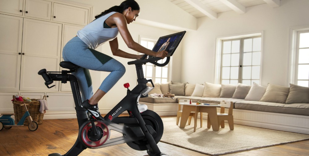 Peloton se alía con Spotify para incorporar contenidos fitness a nivel global