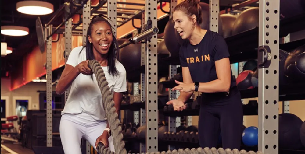 Crunch Fitness abrirá cuatro gimnasios en Denver, Estados Unidos