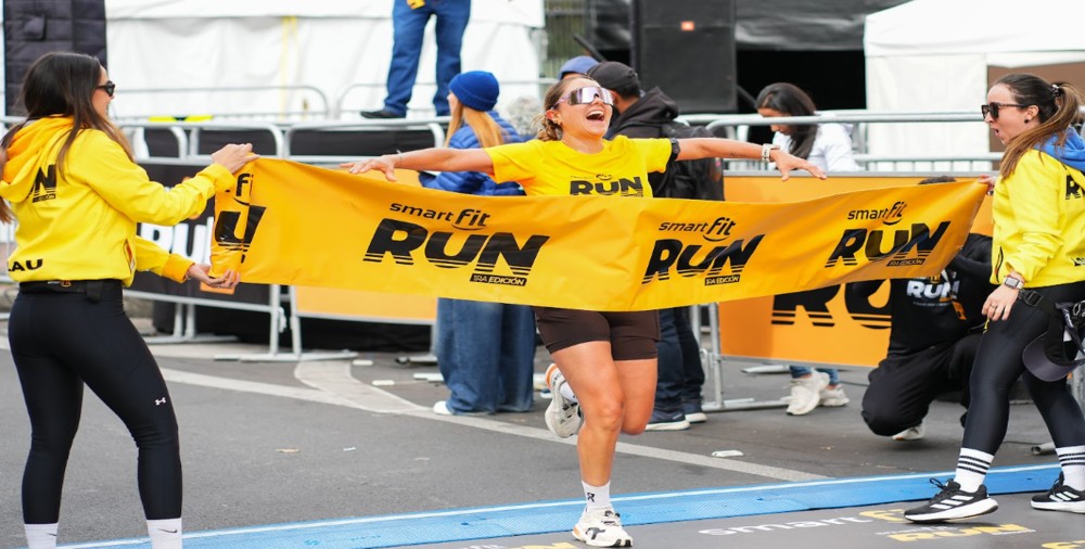Smart Fit realizó la primera edición de su carrera en Bogotá, Colombia