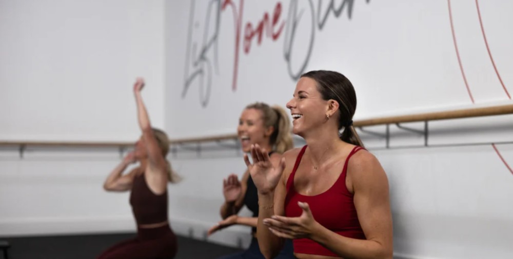 Pure Barre lanza una membresía ilimitada para estudiantes